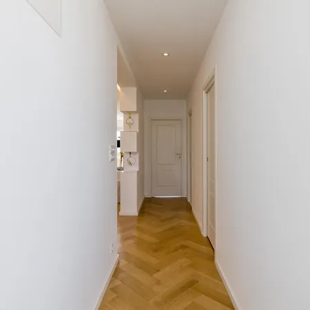 Splendido With Panoramic View - Private Parking Apartment Split